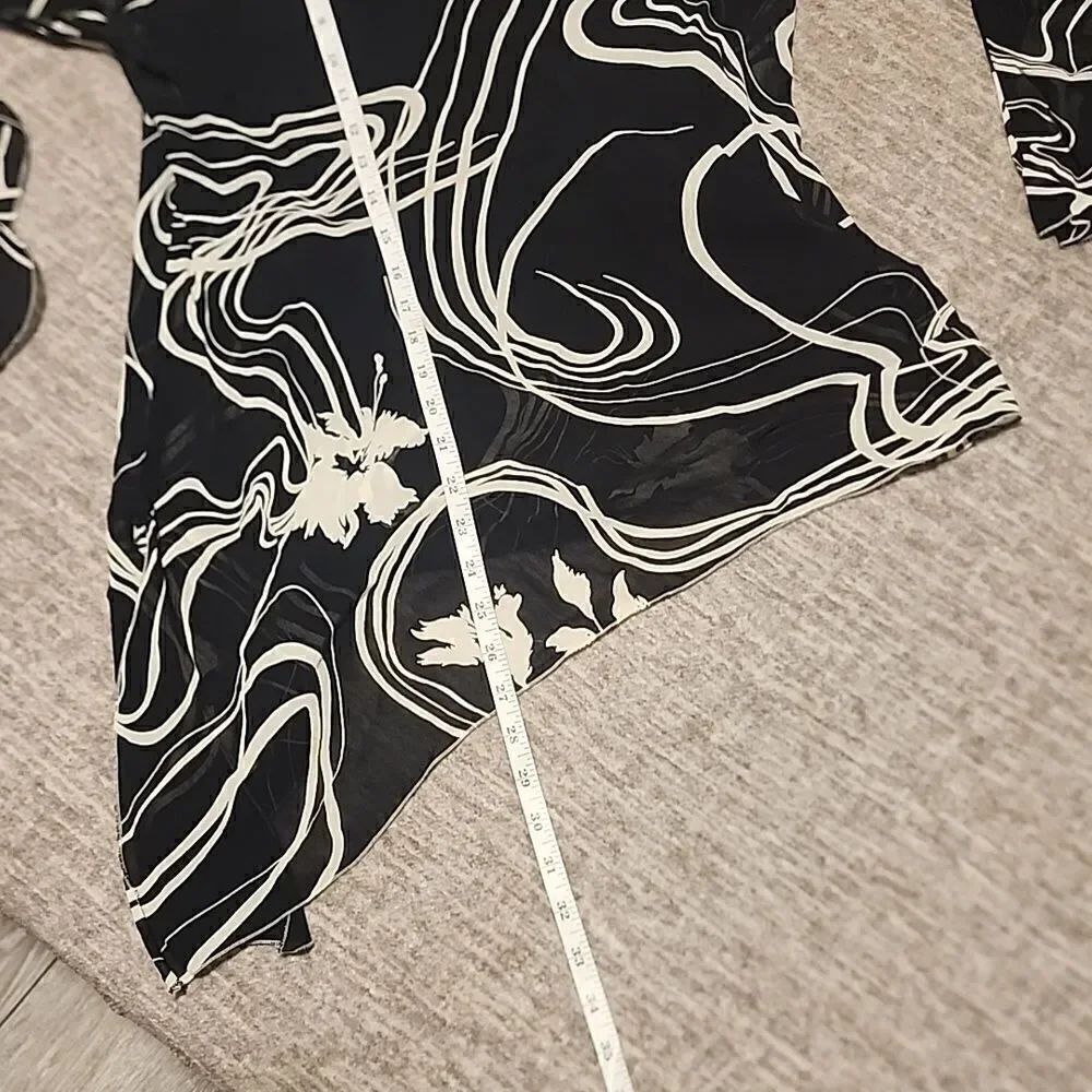 Fiore Bella- Asymmetrical top - Picture 6 of 6
